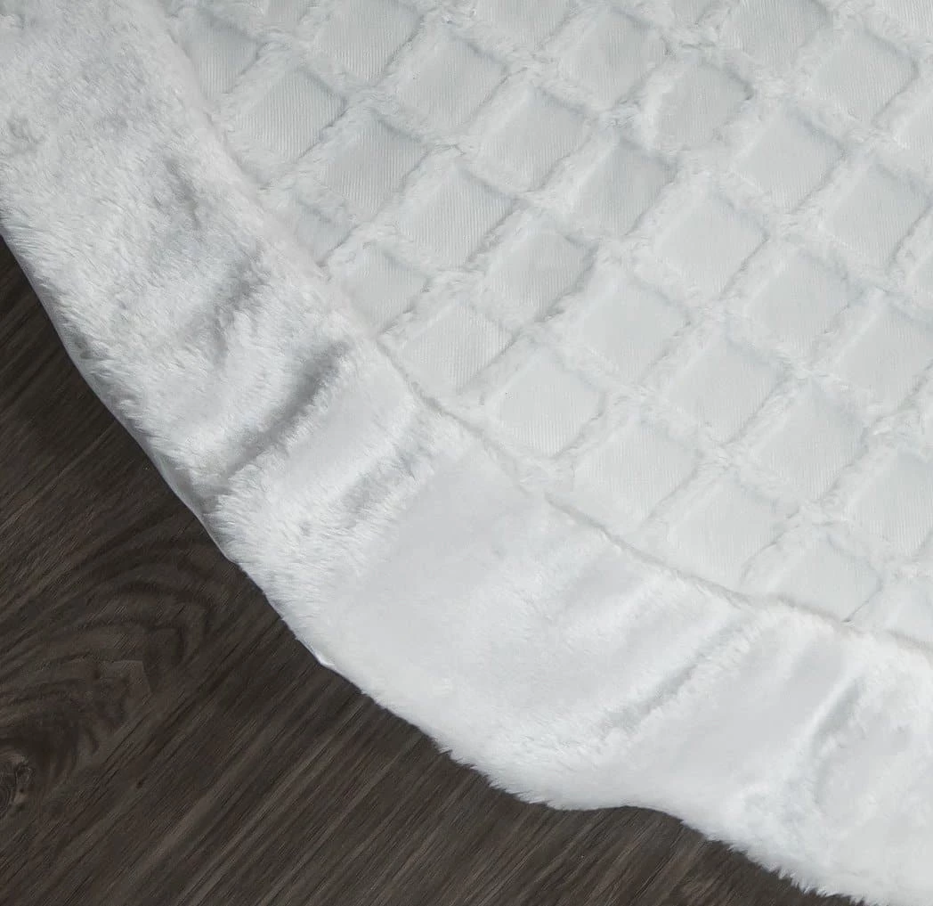 New π The π Christmas Palace 48" WHITE FUZZY TREE π SKIRT π 3 The Christmas Palace 48" WHITE FUZZY TREE SKIRT