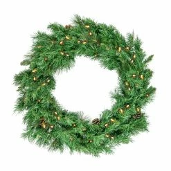 The Christmas Palace Wreaths 24