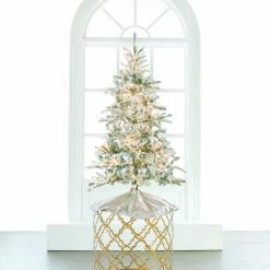 The Christmas Palace CHRISTMAS TREES 4.5 FT SNOW PINE TREE PRE LIT CLEAR LIGHTS
