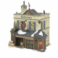 The Christmas Palace DICKENS VILLAGE BATTERSEA THE DOGS' HOME Department 56