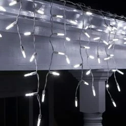 The Christmas Palace CHRISTMAS LIGHTS 24 FT ICICLE STARTER SET COOL WHITE WITH 1 STRING OF 250 LED LIGHTS